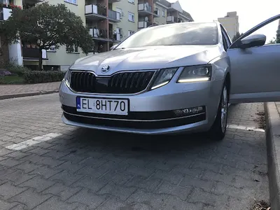 Wypożyczalnia samochodów